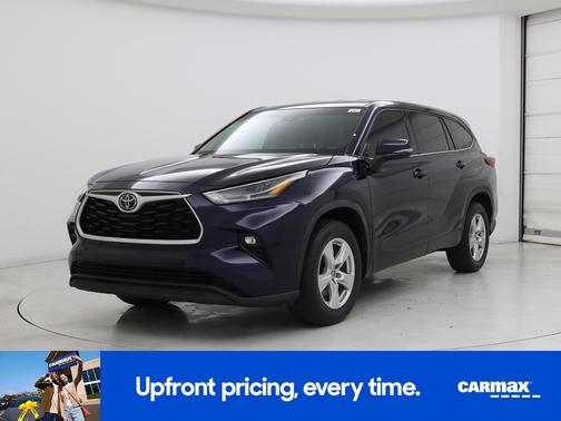 2022 Toyota Highlander LE