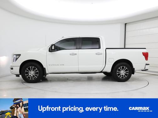 2020 Nissan Titan SV