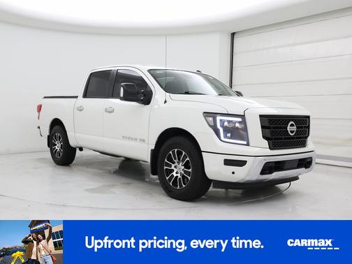 2020 Nissan Titan SV