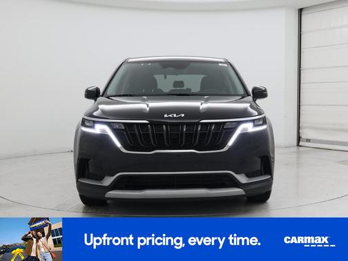 2024 Kia Carnival LX Seat Package