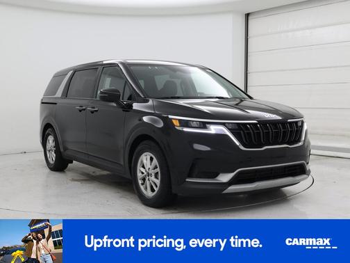 2024 Kia Carnival LX Seat Package