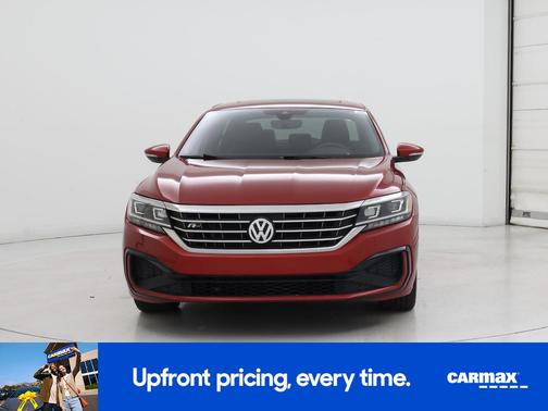 2022 Volkswagen Passat R-Line