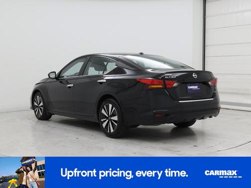 2022 Nissan Altima SV