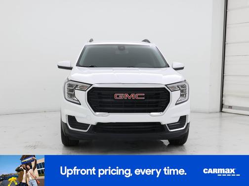 White 2024 GMC Terrain SLE