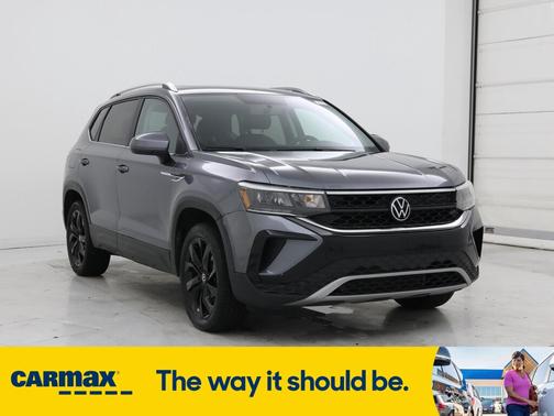 2022 Volkswagen Taos SE