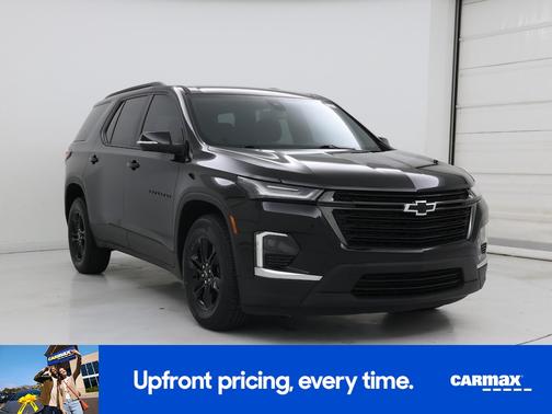 Black 2023 Chevrolet Traverse LT Cloth