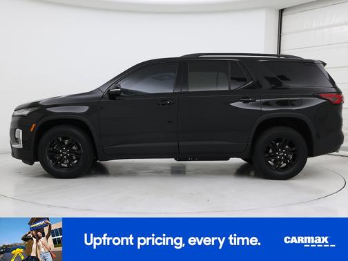 Black 2023 Chevrolet Traverse LT Cloth
