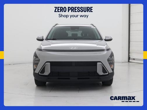 Gray 2025 Hyundai KONA SEL Convenience