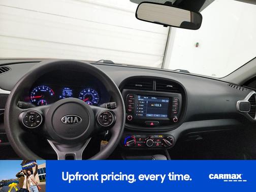 Red 2021 Kia Soul S