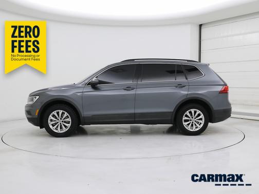 Gray 2019 Volkswagen Tiguan SE