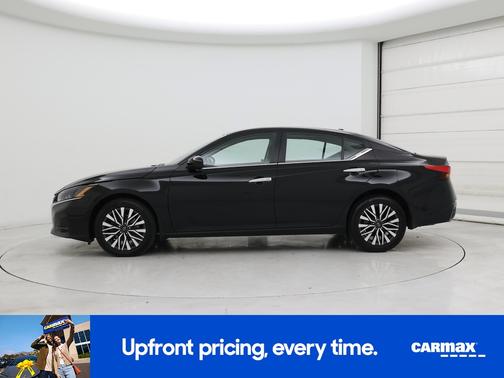 2023 Nissan Altima SV