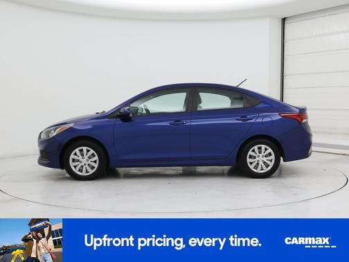 2022 Hyundai Accent SE