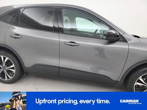 Gray 2021 Ford Escape SE
