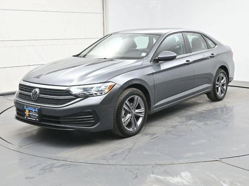 Platinum Gray Metallic 2023 Volkswagen Jetta 1.5T SE Sedan