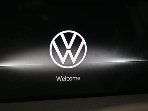 Platinum Gray Metallic 2025 Volkswagen Tiguan 2.0T S