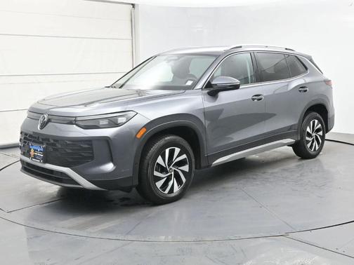 Platinum Gray Metallic 2025 Volkswagen Tiguan 2.0T S SUV