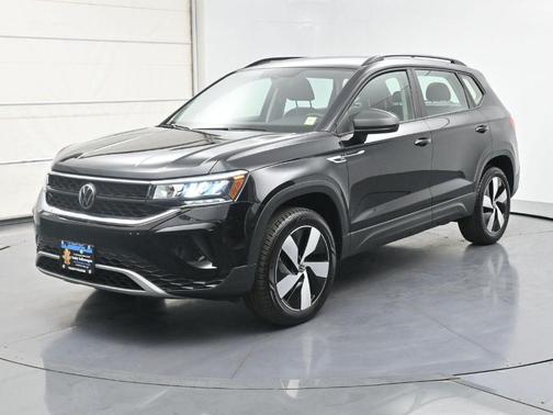 Deep Black Pearl Effect 2023 Volkswagen Taos 1.5T S