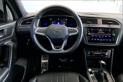 Opal White Pearl 2023 Volkswagen Tiguan 2.0T SE R-Line Black