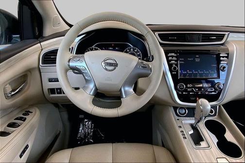 Pearl White 2017 Nissan Murano SL