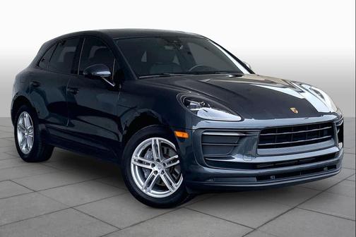 Volcano Grey Metallic 2022 Porsche Macan Macan