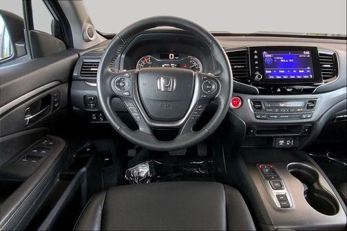 Sonic Gray Pearl 2023 Honda Ridgeline RTL
