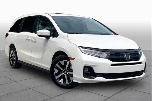 Platinum White Pearl 2026 Honda Odyssey EX-L