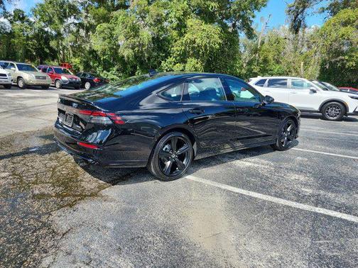 2025 Honda Accord Hybrid Base