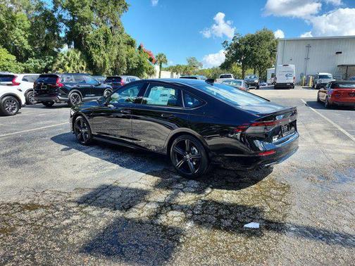 2025 Honda Accord Hybrid Base