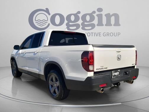 Platinum White Pearl 2023 Honda Ridgeline RTL