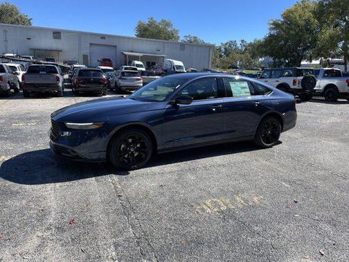 2025 Honda Accord Sport SE 1.5T