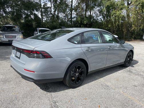 2025 Honda Accord Sport SE 1.5T