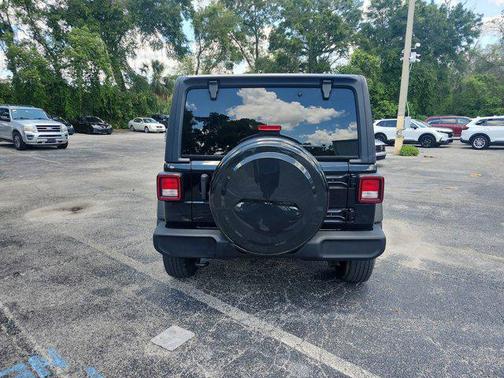 2021 Jeep Wrangler Islander 4X4
