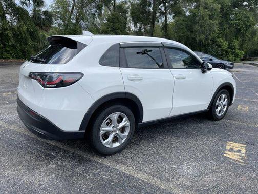 2023 Honda HR-V LX