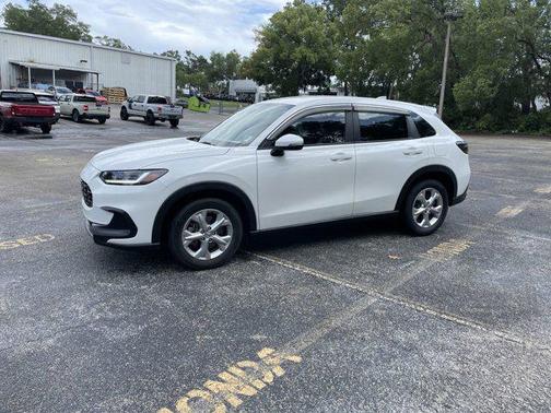2023 Honda HR-V LX