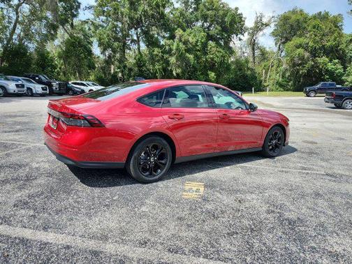 2025 Honda Accord Sport SE 1.5T