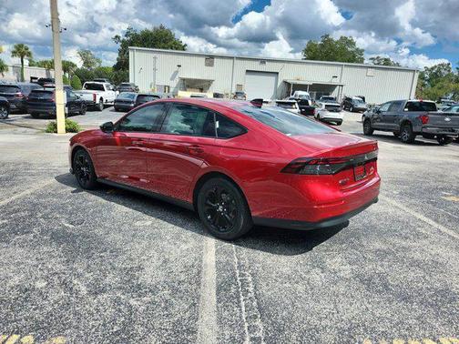 2025 Honda Accord Sport SE 1.5T