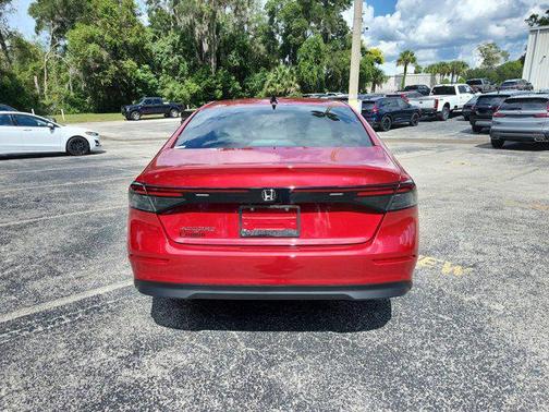 2025 Honda Accord Sport SE 1.5T