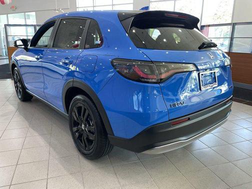 2026 Honda HR-V 2WD Sport