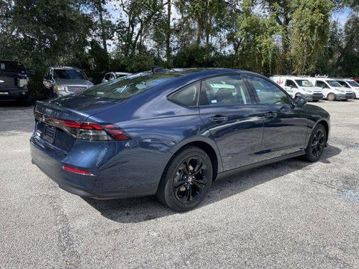 2025 Honda Accord Sport SE 1.5T