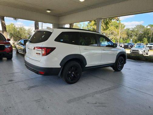 2022 Honda Pilot AWD TrailSport