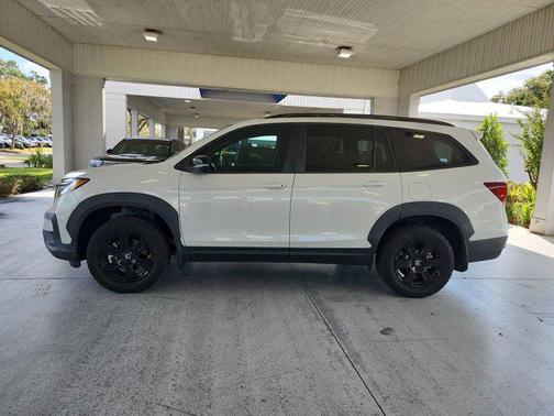 2022 Honda Pilot AWD TrailSport