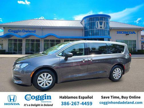 2020 Chrysler Voyager L