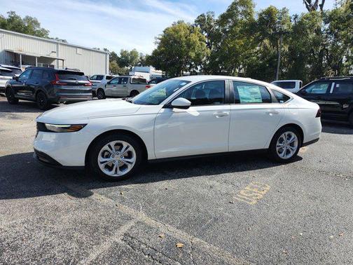 2025 Honda Accord LX 1.5T