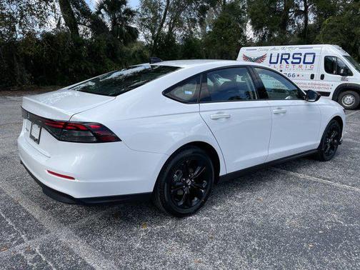 2025 Honda Accord Sport SE 1.5T