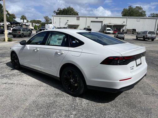 2025 Honda Accord Sport SE 1.5T