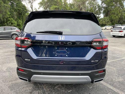 2025 Honda Pilot Elite