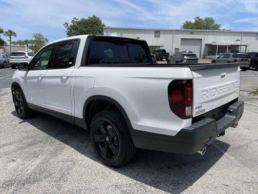2025 Honda Ridgeline Black
