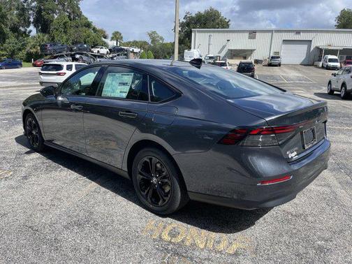 2025 Honda Accord Sport SE 1.5T