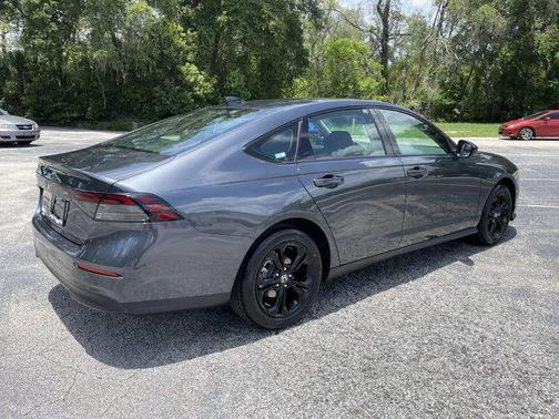 2025 Honda Accord Sport SE 1.5T