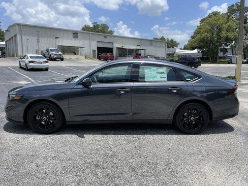2025 Honda Accord Sport SE 1.5T